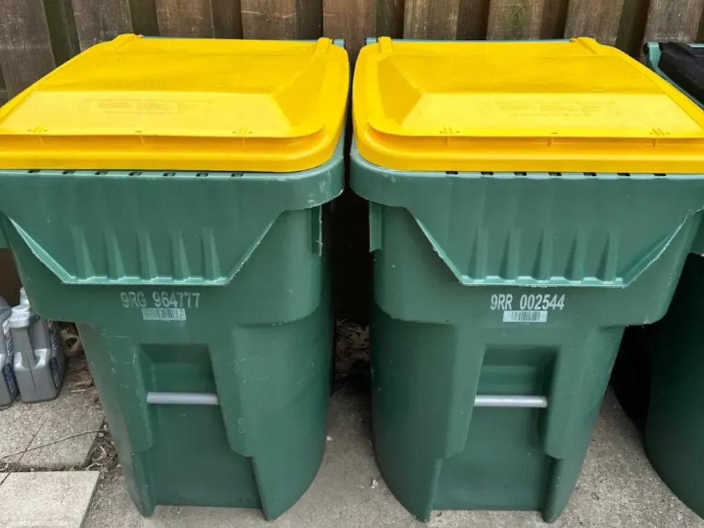 Garbage Can Cleaners