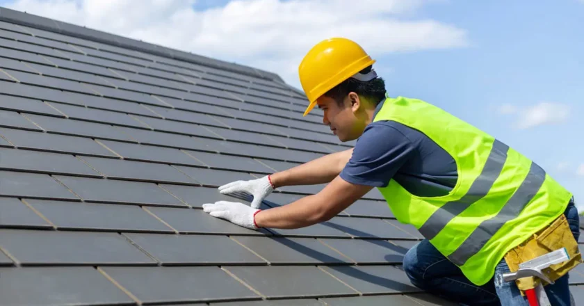 Emergency Repairs: When to Call Roofing Wesley Chapel Professionals