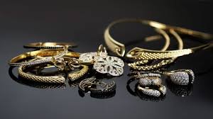 Why Businesses Worldwide Choose Silvesto for Custom Jewelry Manufacturing