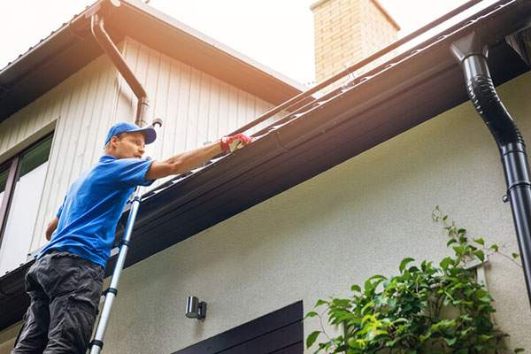 Top 5 Tips to Consider for Home Roof Maintenance